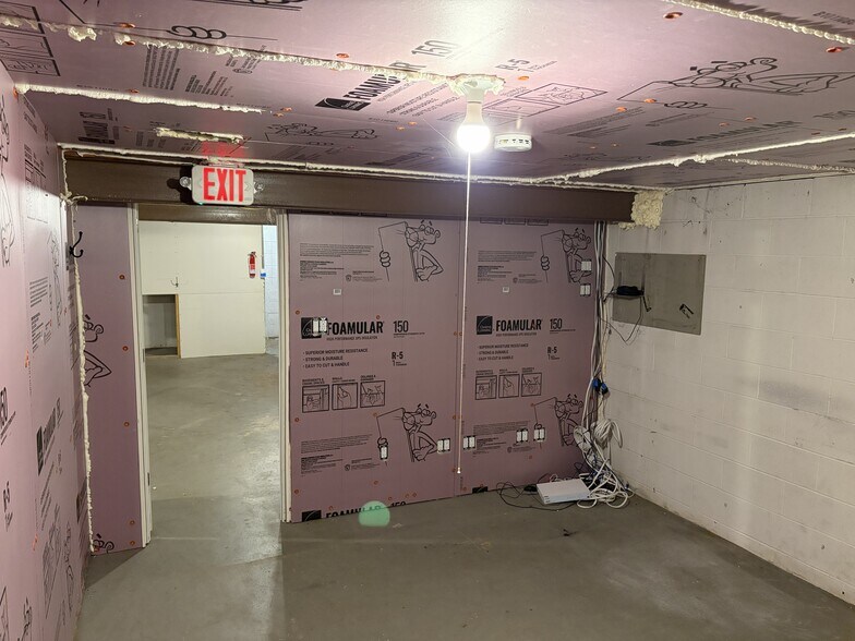 More Photos Of 27051 Southfield Rd, Lathrup Village Freestanding For Sale