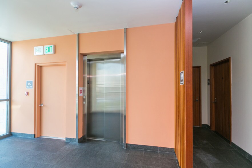 More Photos Of 1314 S king St, Honolulu Medical For Lease