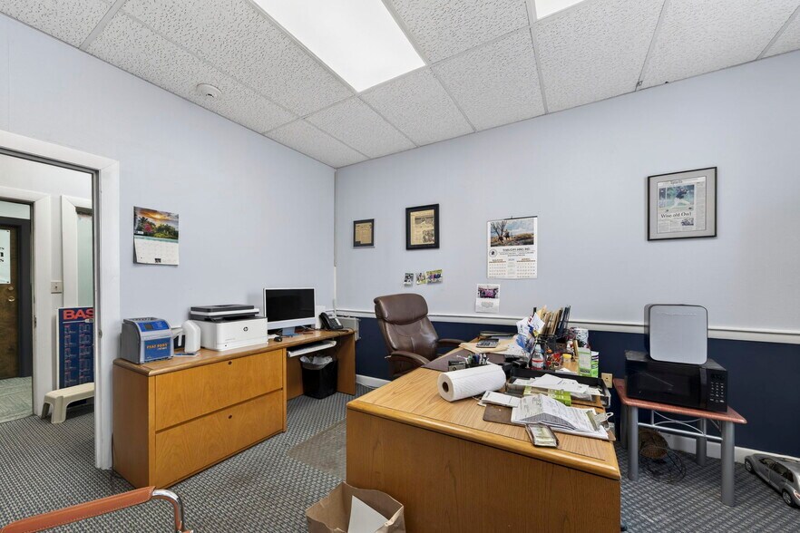 More Photos Of 451 Andover St, North Andover Medical For Sale