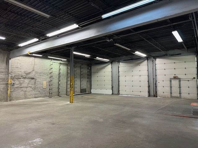 More Photos Of 6798 Pl. Pascal-Gagnon, Montréal Unknown For Lease