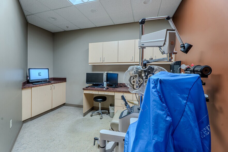 More Photos Of , Buffalo Office For Sale