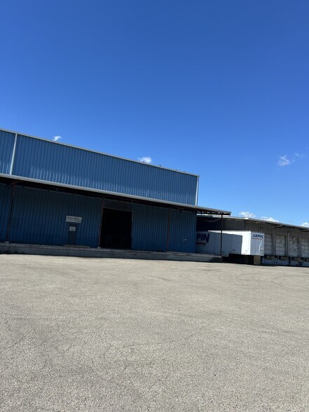 More Photos Of 3516 Wrightway Rd, Dayton Truck Terminal For Sale