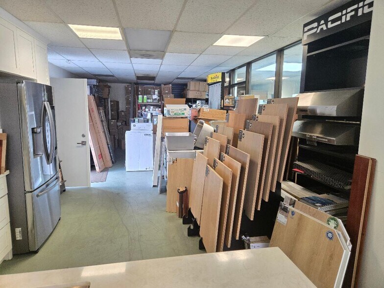 More Photos Of 15540 Hesperian Blvd, Ashland Office Residential For Sale