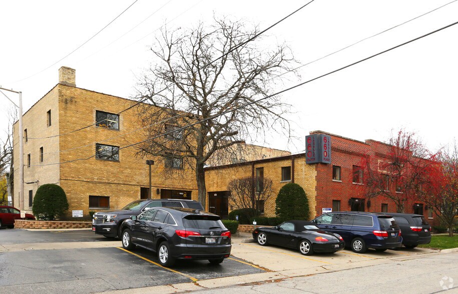 Primary Photo Of 660 LaSalle Pl, Highland Park Loft Creative Space For Lease