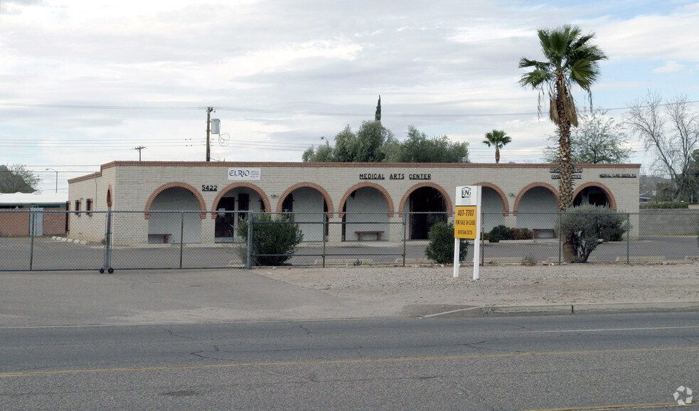 More Photos Of 5420 S 12th Ave, Tucson Medical For Lease