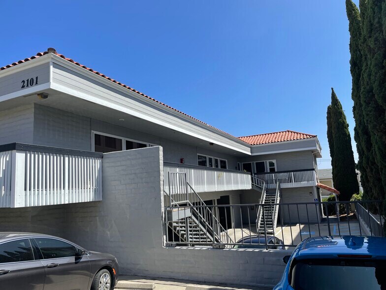 More Photos Of 2101 S El Camino Real, Oceanside Coworking Space