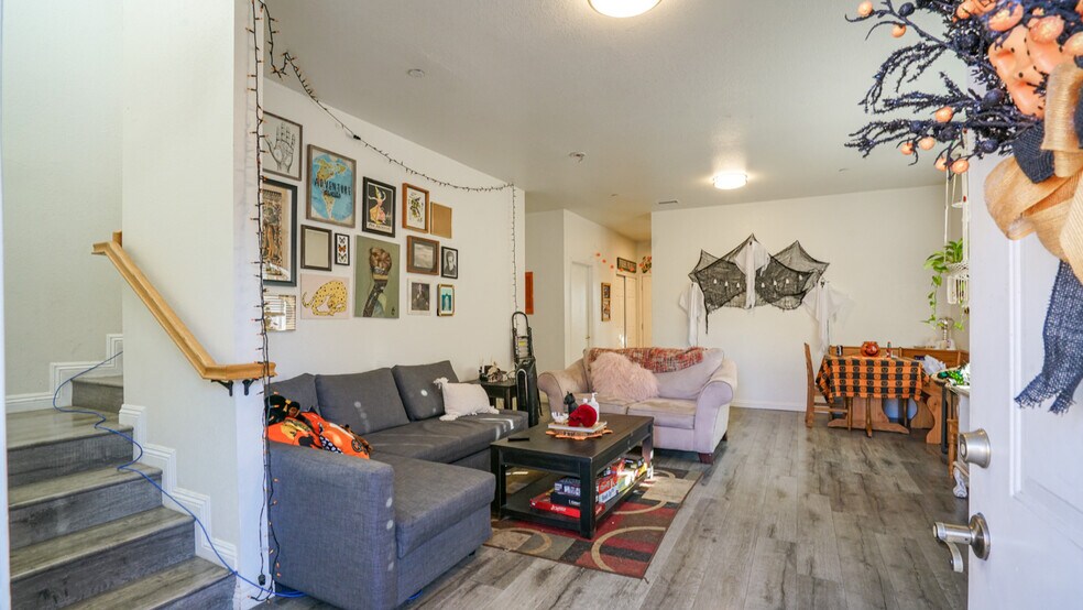 More Photos Of 10374 Marion Ave, Montclair Apartments For Sale