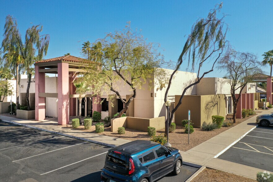 More Photos Of 16620 N 40th St, Phoenix Unknown For Lease