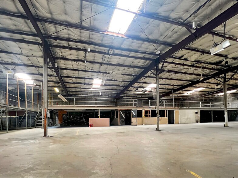 More Photos Of 2601 Ohio Ave, Saint Louis Manufacturing For Sale