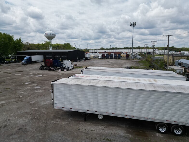 More Photos Of 17735 Chappel Ave, Lansing Industrial For Sale