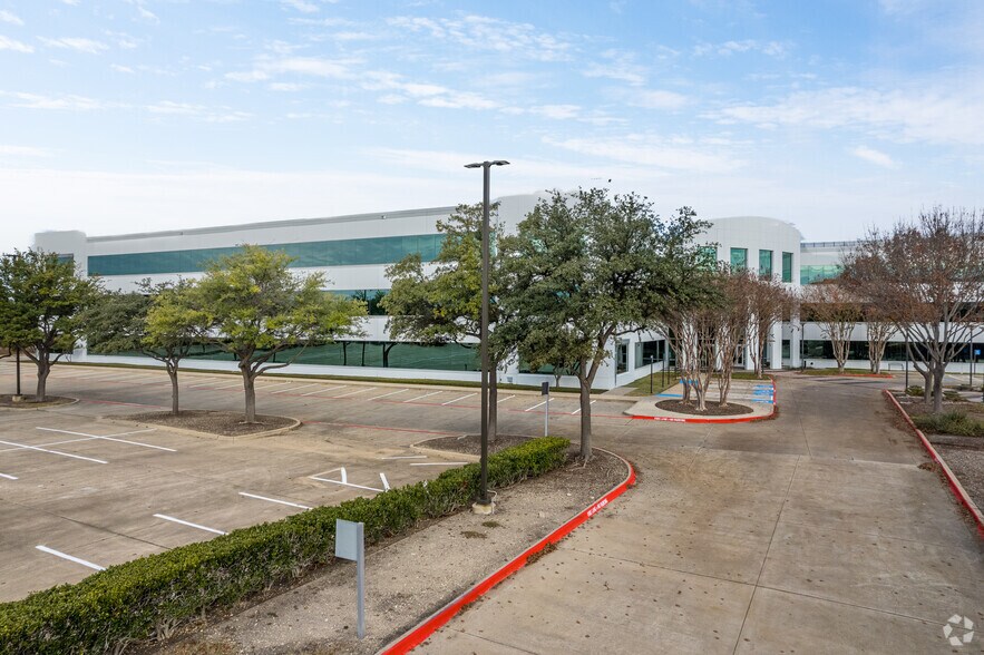 More Photos Of 2200 E President George Bush Hwy, Richardson Office For Lease