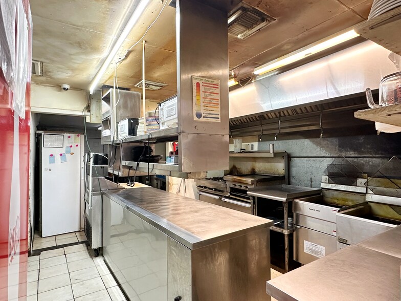 More Photos Of 2989 Hwy 21, Atmore Restaurant For Sale