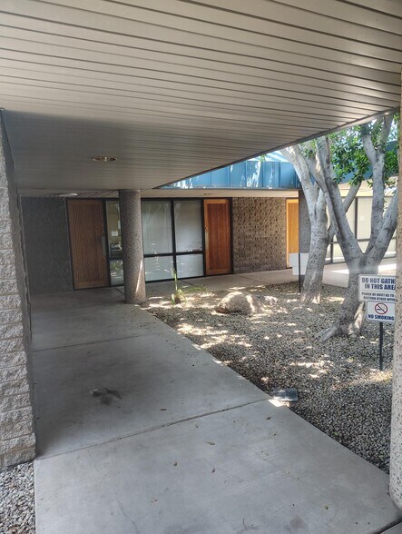 More Photos Of 145 E University Dr, Mesa Office For Lease