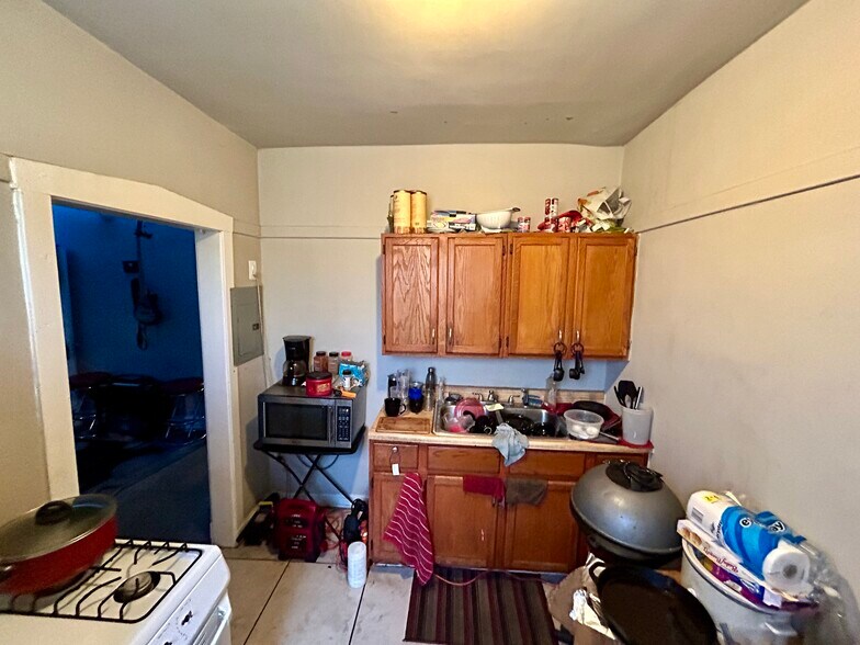 More Photos Of 816-822 E Marquette Rd, Chicago Apartments For Sale