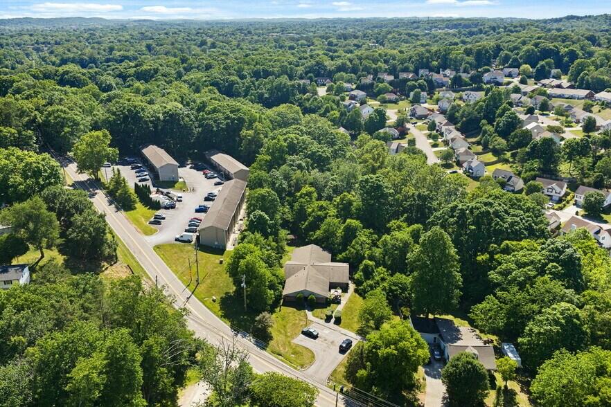 More Photos Of 1903 Piney Grove Church Rd, Knoxville Apartments For Sale