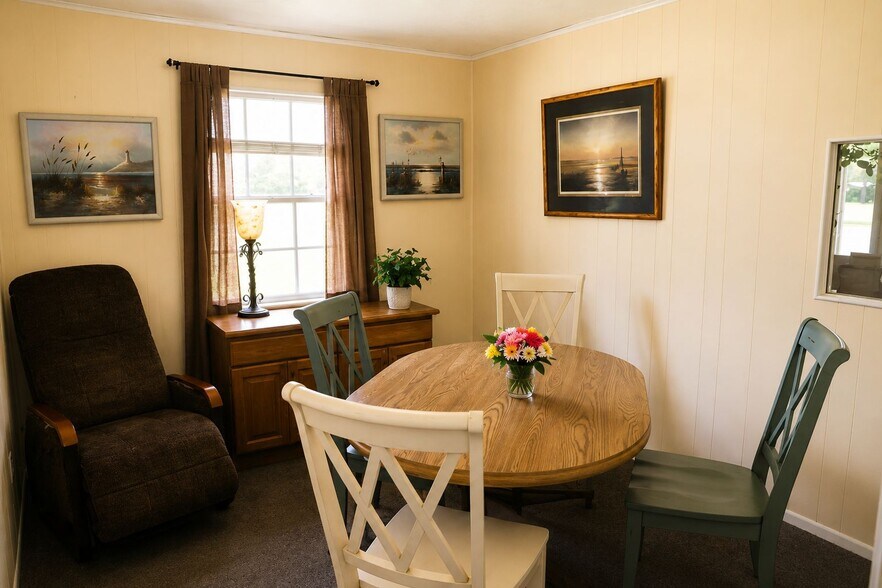 More Photos Of 7230 SE US Highway 301, Hawthorne Office For Sale