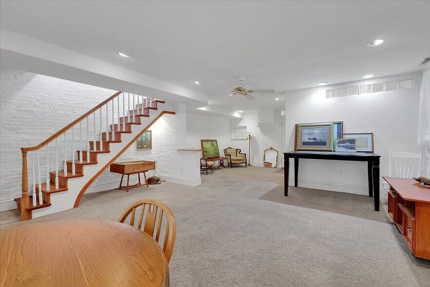 More Photos Of 630 D St, Marysville Apartments For Sale