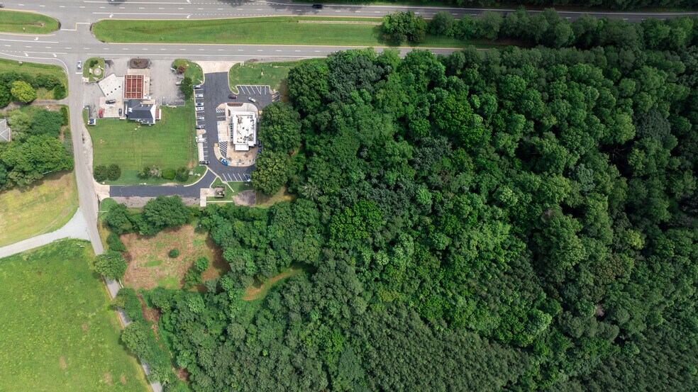 More Photos Of 9131 Barhamsville Rd, Toano Land For Sale
