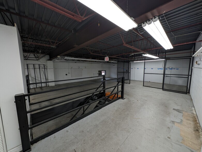 More Photos Of 300-314 Legion Ave, Annapolis Light Manufacturing For Lease