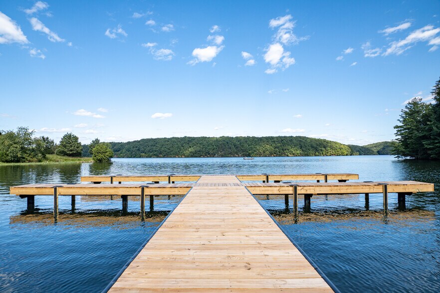 More Photos Of 4100 Adventure Base Rd, Radford Specialty For Sale