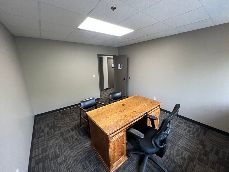 More Photos Of 300 3rd Ave SE, Rochester Medical For Sale