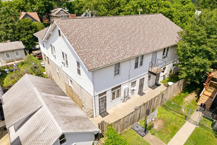 More Photos Of 320 Watts St, Morgantown Apartments For Sale