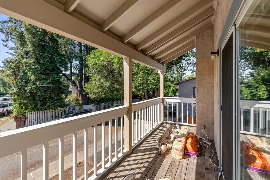 More Photos Of 1415 4th St, Napa Apartments For Sale