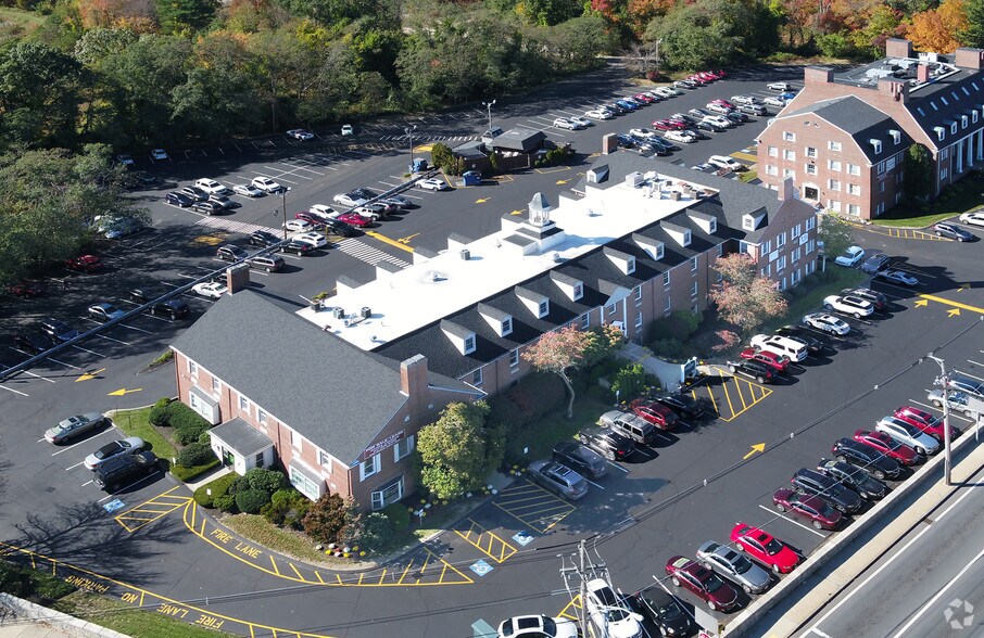 More Photos Of 451 Andover St, North Andover Medical For Lease