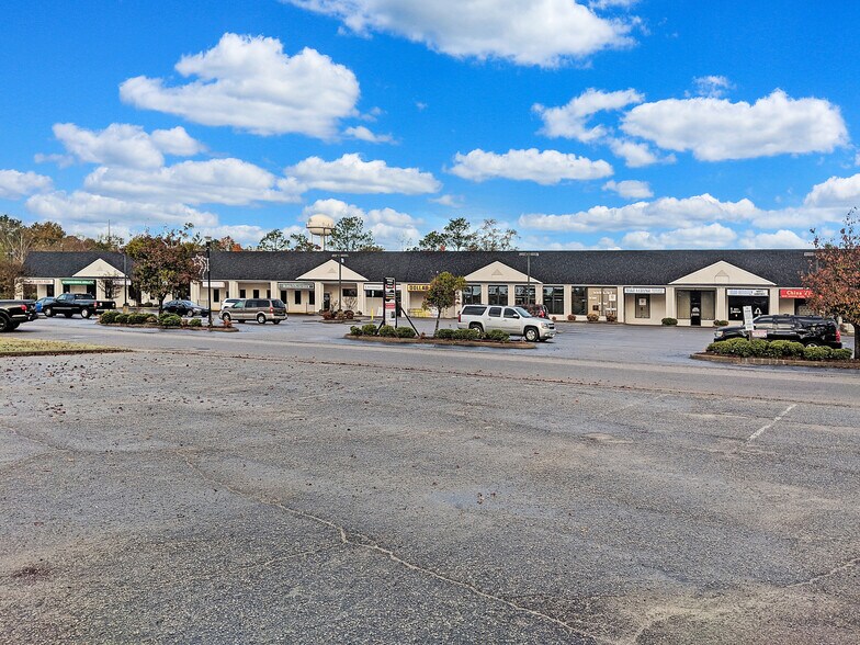 More Photos Of 420 McNulty St, Blythewood Storefront For Sale