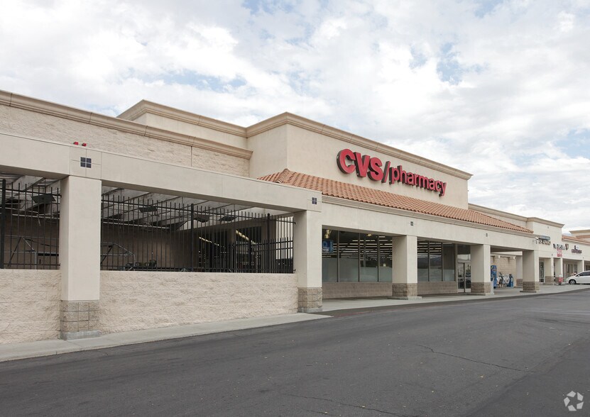 More Photos Of 110-210 E Stetson Ave, Hemet Unknown For Lease