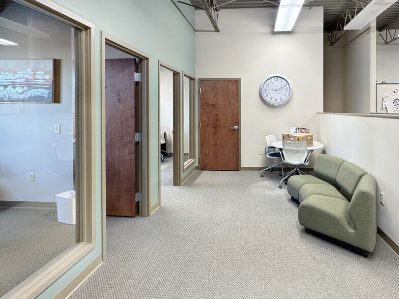 More Photos Of 10 Lafayette St, Washington Storefront Retail Office For Sale