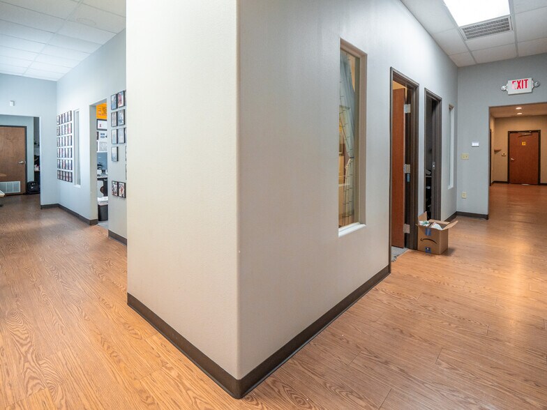 More Photos Of 13405 Immanuel Rd, Pflugerville Light Distribution For Lease