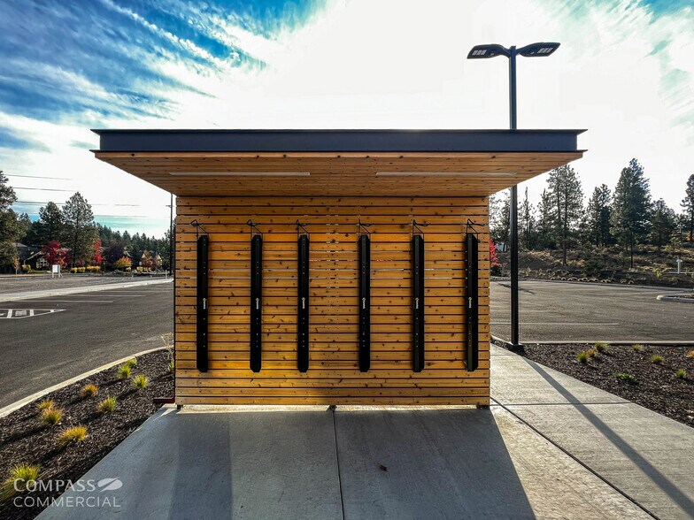 More Photos Of NW Shevlin Park Rd & Crossing Dr, Bend Unknown For Lease