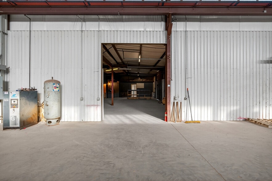 More Photos Of 2716 Judy Ave, Odessa Warehouse For Sale