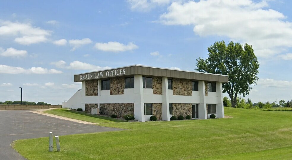 Primary Photo Of 1601 8th St SE, Orange City Office For Sale