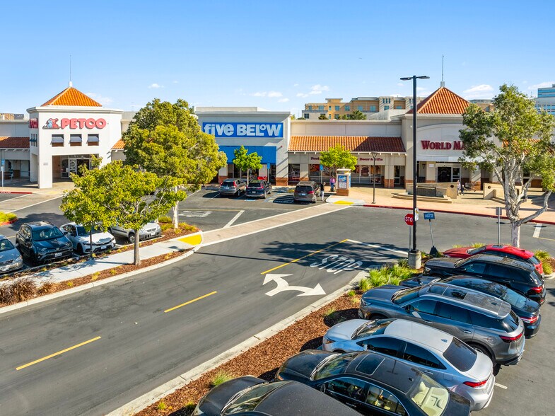 More Photos Of 2202 Bridgepointe Pky, San Mateo Unknown For Lease
