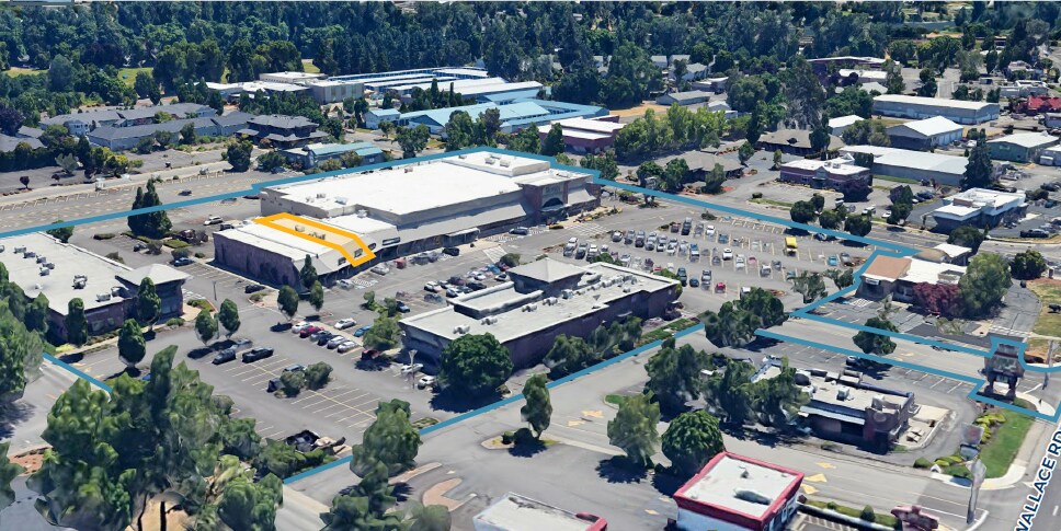 More Photos Of 1130-1148 Wallace Rd NW, Salem Supermarket For Lease