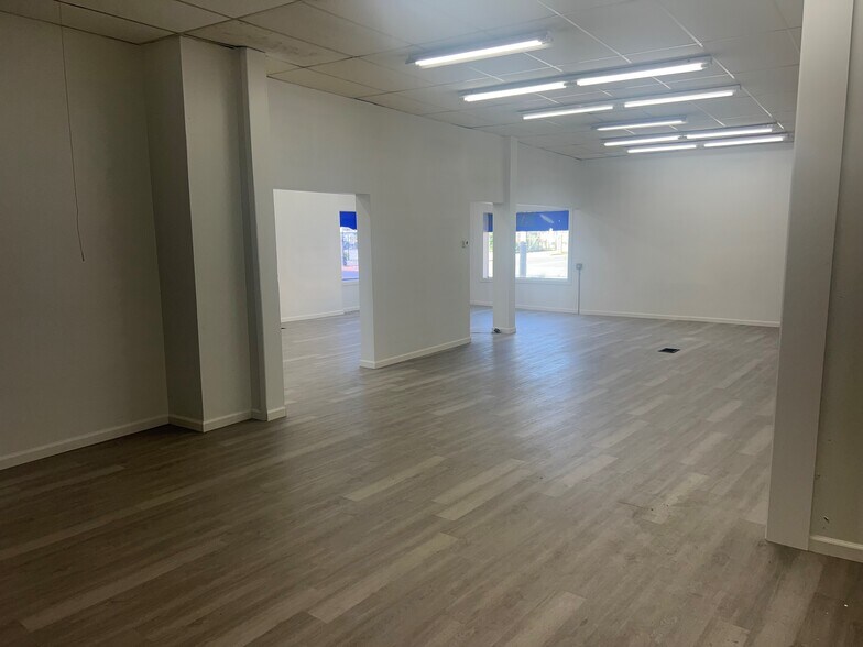More Photos Of 401 N High St, Millville Freestanding For Lease