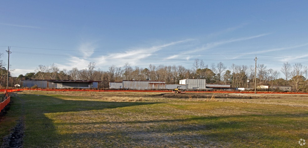 More Photos Of 4030 Seaguard Ave, Portsmouth Warehouse For Lease