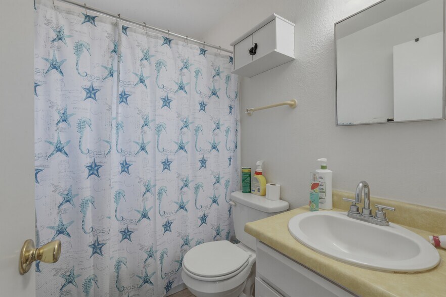 More Photos Of 1447 Nokomis Dr, Colorado Springs Apartments For Sale