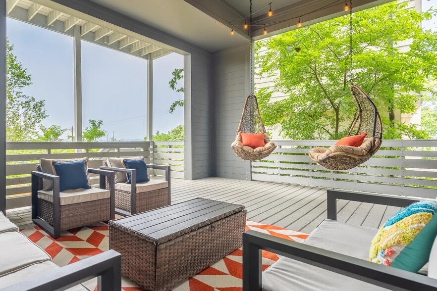More Photos Of , Nashville Multifamily For Sale