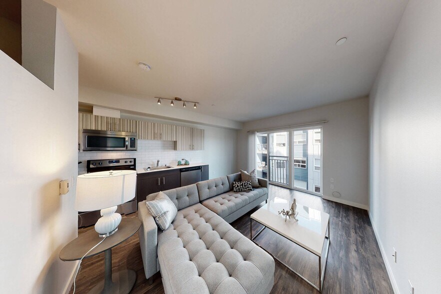 More Photos Of 1516 NW 51st St, Seattle Apartments For Sale