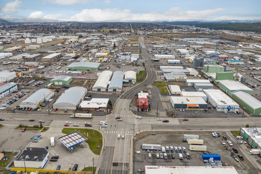 More Photos Of 802 N Fancher Rd, Spokane Valley Office For Sale