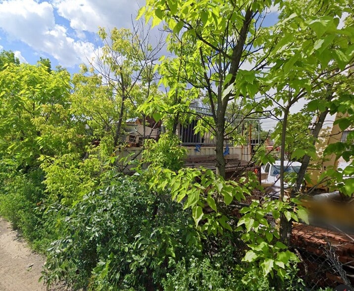 More Photos Of , Chicago Land For Sale