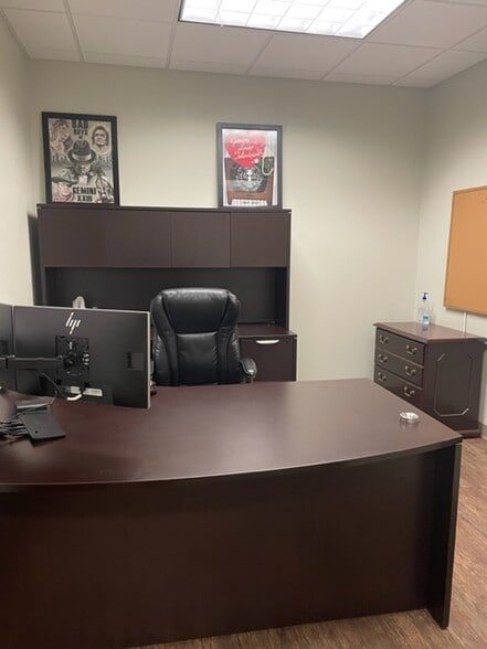 More Photos Of 505 Aero Dr, Shreveport Manufacturing For Sale