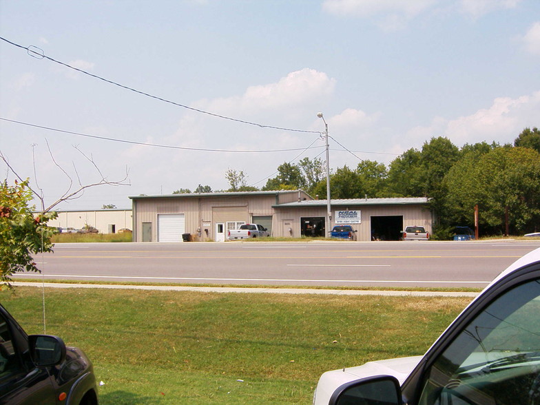 More Photos Of 539 Middle Tennessee Blvd, Murfreesboro Manufacturing For Lease