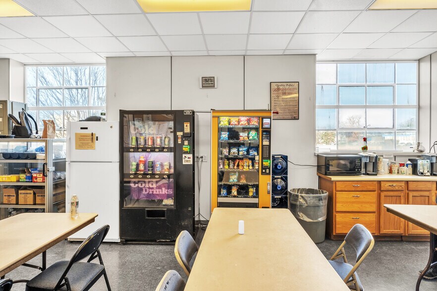 More Photos Of 10 Cabot St, Southbridge Warehouse For Sale