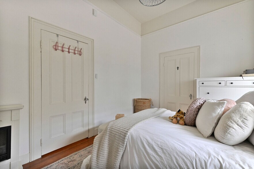 More Photos Of 68 Church Hill Rd, San Andreas Flex For Sale