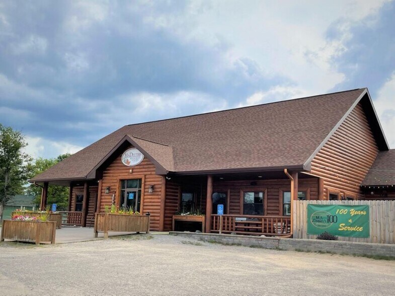 More Photos Of 2262 Deeter Rd & M72, Luzerne Restaurant For Sale