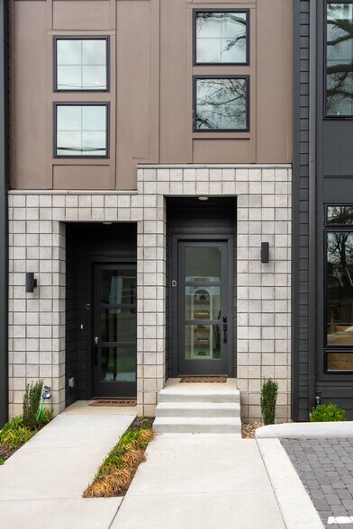 More Photos Of 1233 Lischey Ave, Nashville Apartments For Sale